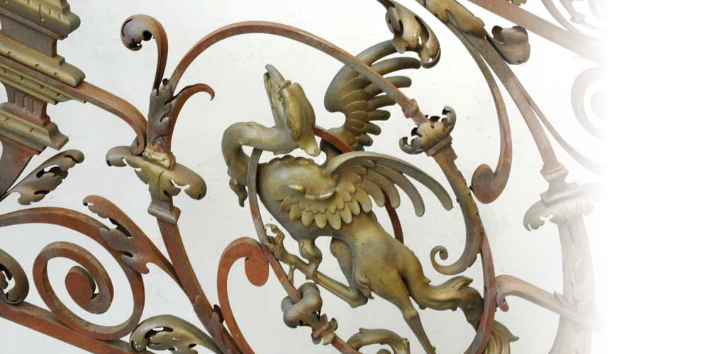Exceptionnelle rampe d'escalier d'époque Napoléon III