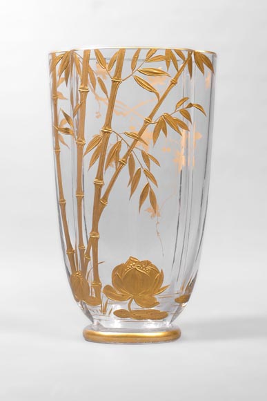 Paire de vases en cristal, à décor doré de bambous-1