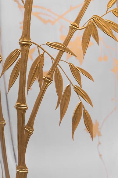 Paire de vases en cristal, à décor doré de bambous-5