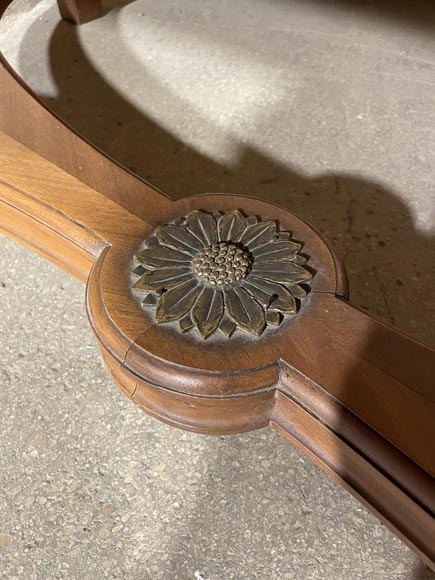 Grande table de style Louis XVI en décor de bronze et placage-10