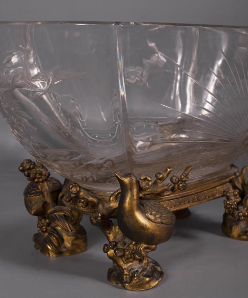 Coupe en cristal de Baccarat et bronze doré à décor japonisant-7