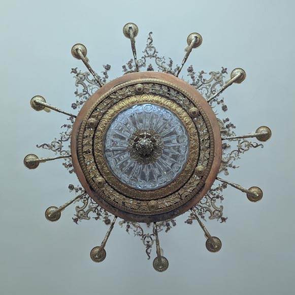 Alexandre GUERIN (attribué à) - Important lustre d’epoque Empire en bronze doré et cristal taillé à trente lumières-8