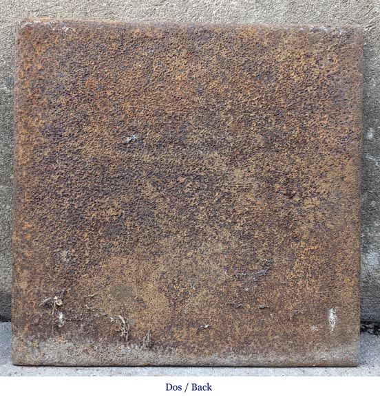 Plaque de cheminée représentant Hercule-3