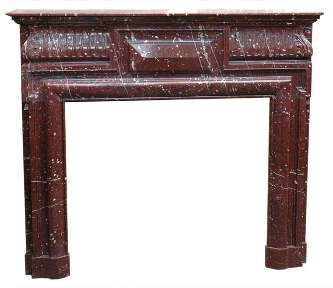 Bolection_mantel_in_Red_Griotte_marble_from_the_19th_century.jpg