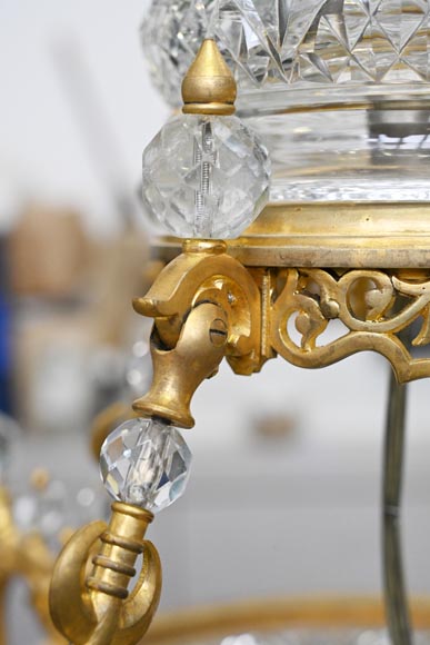 BACCARAT (Attribué à) - Lustre oriental en cristal et bronze doré inspiré d'une lampe de mosquée-5