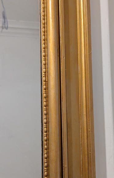 Trumeau de style Louis Philippe mouluré à peinture dorée-4