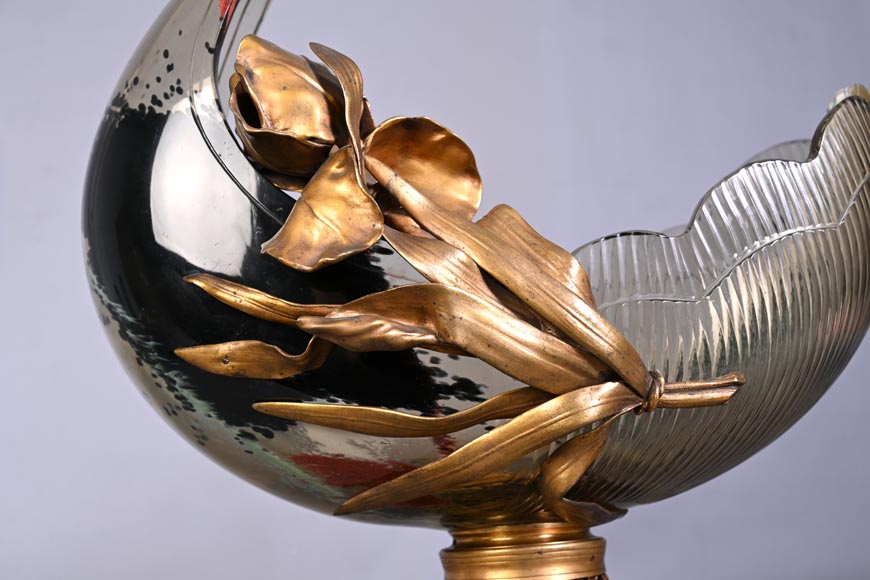 D'après l'Escalier de CRISTAL, François-Eugène ROUSSEAU et Ernest LÉVEILLÉ, vase Japonesque en verre polychrome ceint d'un iris en bronze doré D'après l'Escalier de CRISTAL, François-Eugène ROUSSEAU et Ernest LÉVEILLÉ, vase Japonesque en verre polychrome ceint d'un iris en bronze doré-5
