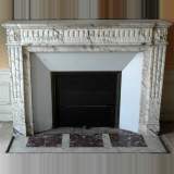 Cheminée ancienne de style Louis XVI en marbre Arabescato