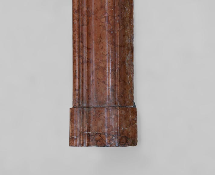 Cheminée de style Régence en marbre Rouge de Vérone, début XXè siècle-7