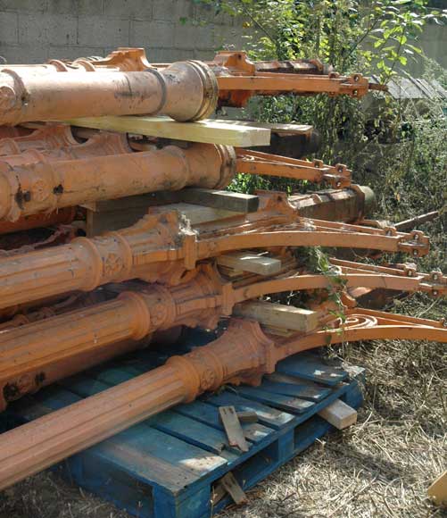 Passerelle ou passage couvert , environ 40 mètres. Passerelle ou passage couvert , environ 40 mètres.-2