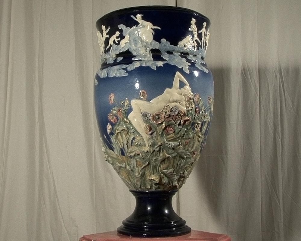Louis-Robert CARRIER-BELLEUSE et FAÏENCERIE DE CHOISY LE ROI : "Uranie" exceptionnel vase en grès. Exposé en 1902. Louis-Robert CARRIER-BELLEUSE et FAÏENCERIE DE CHOISY LE ROI : "Uranie" exceptionnel vase en grès. Exposé en 1902.-1