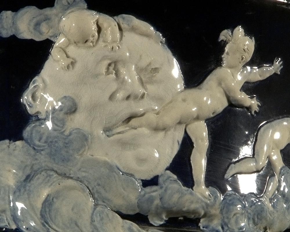 Louis-Robert CARRIER-BELLEUSE et FAÏENCERIE DE CHOISY LE ROI : "Uranie" exceptionnel vase en grès. Exposé en 1902. Louis-Robert CARRIER-BELLEUSE et FAÏENCERIE DE CHOISY LE ROI : "Uranie" exceptionnel vase en grès. Exposé en 1902.-3