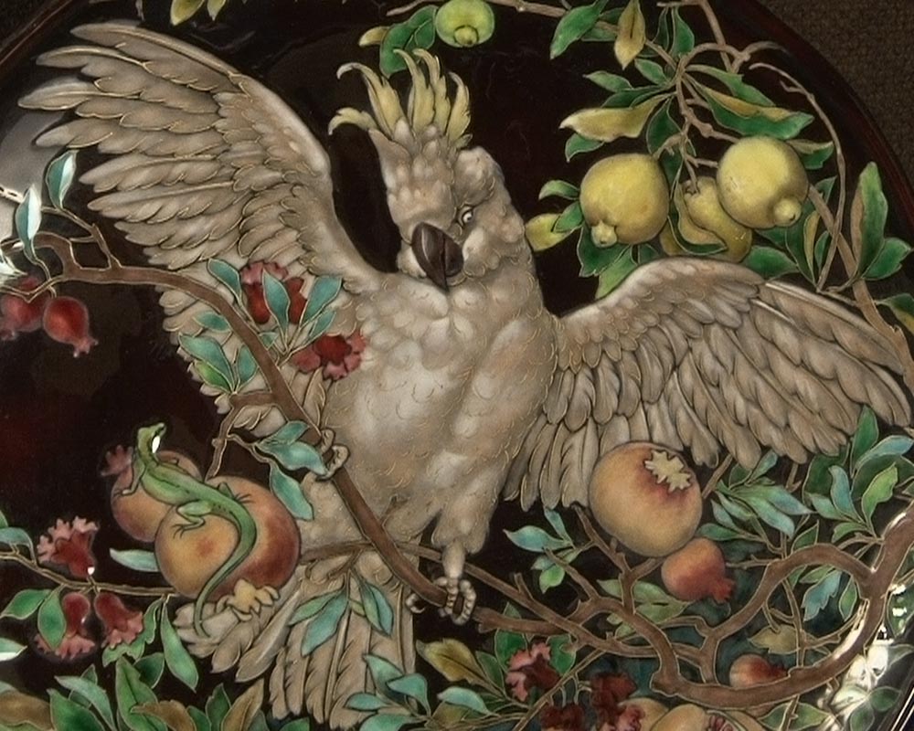 "Cacatoès" plat émaillé par T. Soyer "Cacatoès" plat émaillé par T. Soyer-1