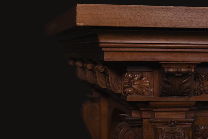 La table provenant d'un exceptionnel ensemble mobilier réalisé par Moïse Michelangelo Guggenheim pour le Palazzo Papadopoli de Venise,  Italie La table provenant d'un exceptionnel ensemble mobilier réalisé par Moïse Michelangelo Guggenheim pour le Palazzo Papadopoli de Venise,  Italie-7