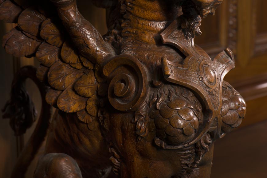 La desserte aux lions ailés  provenant d'un exceptionnel ensemble mobilier réalisé par Moïse Michelangelo Guggenheim pour le Palazzo Papadopoli de Venise, Italie La desserte aux lions ailés  provenant d'un exceptionnel ensemble mobilier réalisé par Moïse Michelangelo Guggenheim pour le Palazzo Papadopoli de Venise, Italie-5