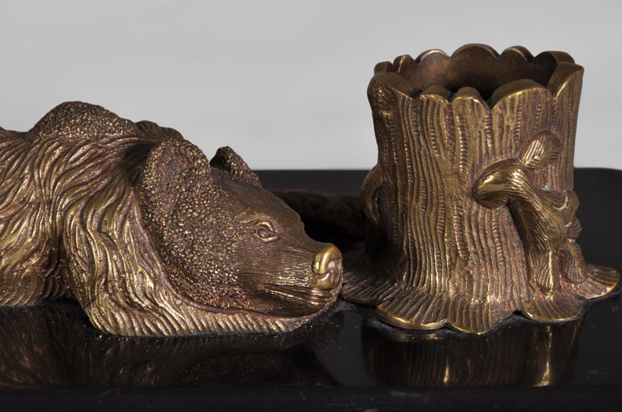 Nikolai Iwanowitsch Lieberich (modèle de) pour la Fonderie Woerffel à Saint-Pétersbourg - Nécessaire à écrire aux ours en bronze et marbre noir Nikolai Iwanowitsch Lieberich (modèle de) pour la Fonderie Woerffel à Saint-Pétersbourg - Nécessaire à écrire aux ours en bronze et marbre noir-10