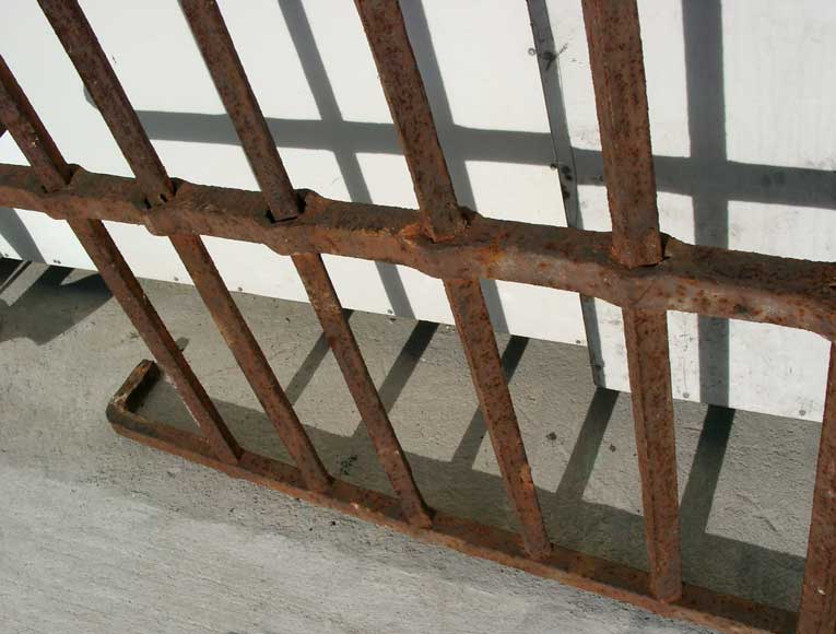 Grille médiévale Grille médiévale-3