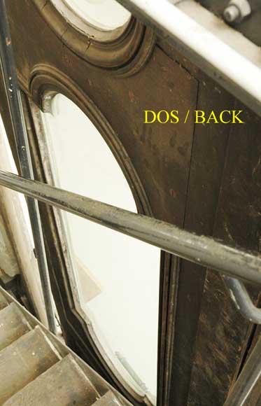 Porte monumentale à deux vantaux à décor fantastique. Porte monumentale à deux vantaux à décor fantastique.-12