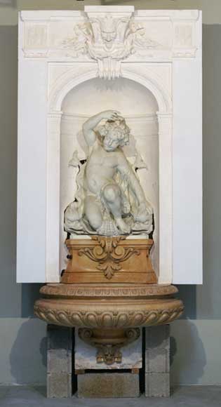 Fontaine en alcove avec un ange Fontaine en alcove avec un ange-0