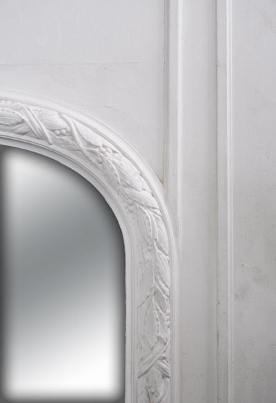 Trumeau de style Louis XVI orné d'une frise de laurier et d'oves Trumeau de style Louis XVI orné d'une frise de laurier et d'oves-2