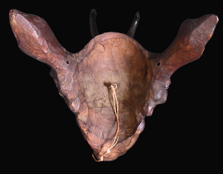 STEINER Hermann (1878-1963) masque de faune en bois sculpté et cornes de bouquetin STEINER Hermann (1878-1963) masque de faune en bois sculpté et cornes de bouquetin-6