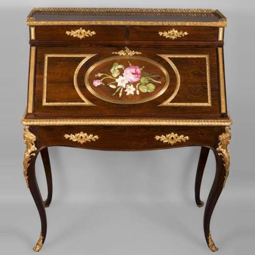 Julien-Nicolas RIVART (1802-1867) - Bureau de pente aux espagnolettes de bronze doré  et à décor de marqueterie de porcelaine