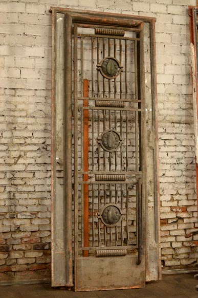 POILLERAT Gilbert - Paire de portes et garde-corps Art Déco en fer forgé et bronze, 1936 POILLERAT Gilbert - Paire de portes et garde-corps Art Déco en fer forgé et bronze, 1936-1