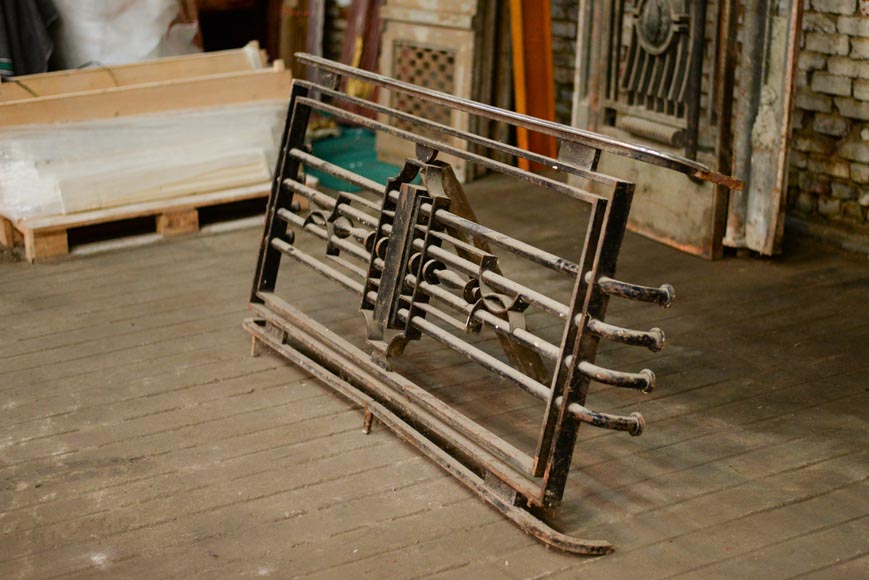 POILLERAT Gilbert - Paire de portes et garde-corps Art Déco en fer forgé et bronze, 1936 POILLERAT Gilbert - Paire de portes et garde-corps Art Déco en fer forgé et bronze, 1936-5