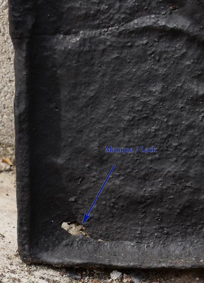 Plaque de cheminée ancienne aux armes de France datée de 1659 Plaque de cheminée ancienne aux armes de France datée de 1659-5