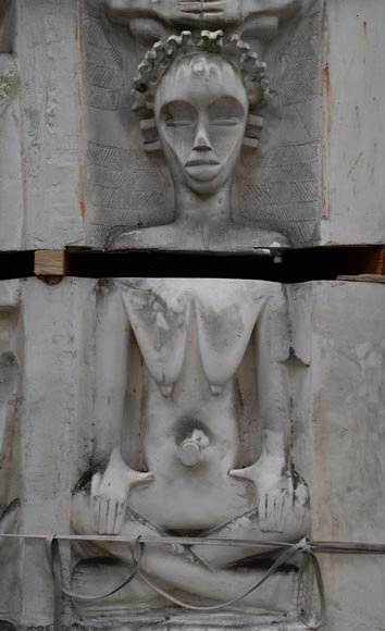 Ensemble d'éléments décoratifs monumentaux de style ethnique en plâtre, XXè siècle Ensemble d'éléments décoratifs monumentaux de style ethnique en plâtre, XXè siècle-11