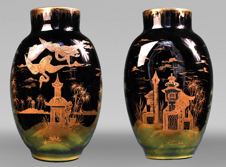 Cristalleries du Val Saint-Lambert, Paire de vases au paysage japonisant, vers 1880 Cristalleries du Val Saint-Lambert, Paire de vases au paysage japonisant, vers 1880-0