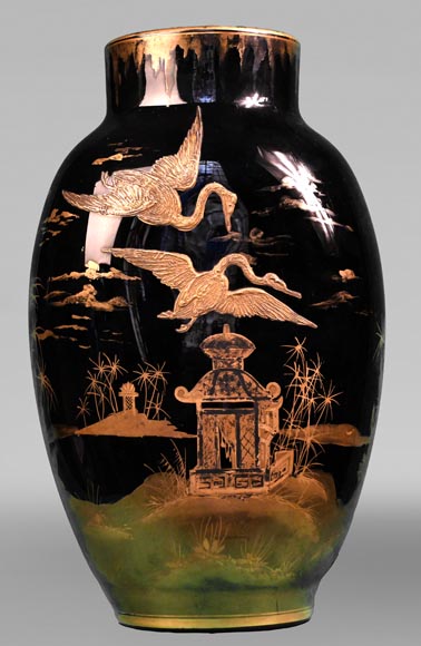 Cristalleries du Val Saint-Lambert, Paire de vases au paysage japonisant, vers 1880 Cristalleries du Val Saint-Lambert, Paire de vases au paysage japonisant, vers 1880-3