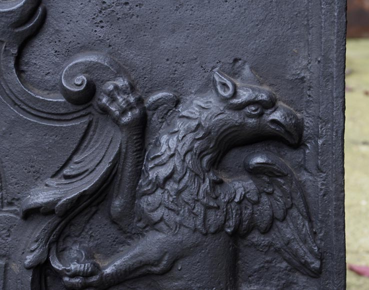 Belle plaque de cheminée ancienne aux armes de la famille Jannon, XVIIIè siècle Belle plaque de cheminée ancienne aux armes de la famille Jannon, XVIIIè siècle-4