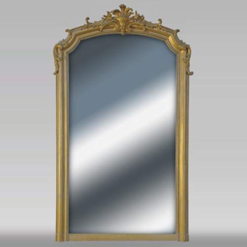 Petit trumeau ancien de style Louis XV peint aux perles