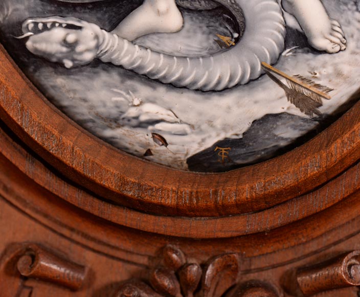 Important cabinet en noyer de style Néo-Renaissance - Émaux peints signés par Théophile Soyer (1853-1940)  Important cabinet en noyer de style Néo-Renaissance - Émaux peints signés par Théophile Soyer (1853-1940)-5