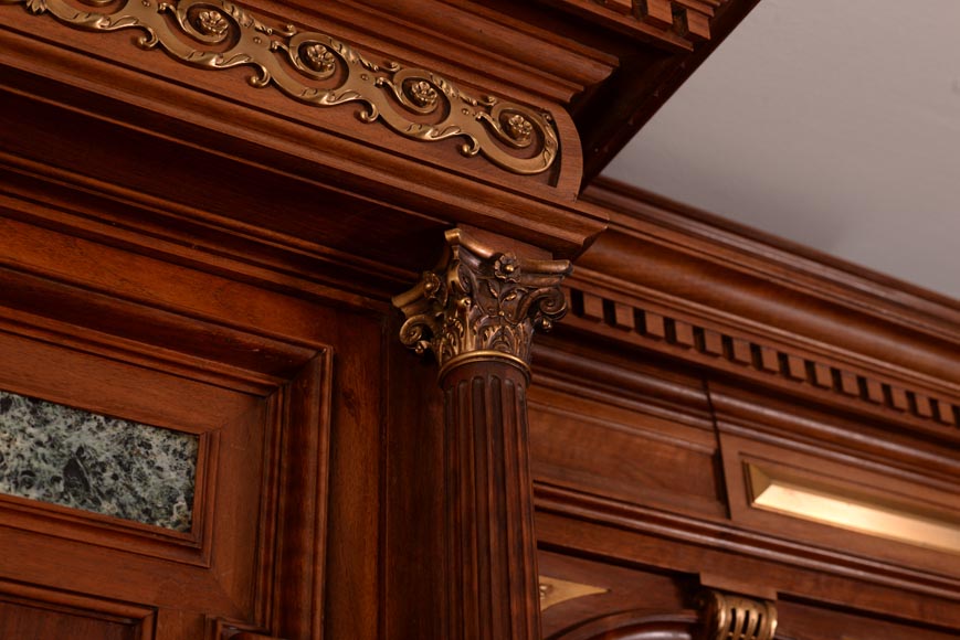 Édouard LIÈVRE (Auteur du modèle, 1829 – 1886), Paul SORMANI (ébéniste, 1817 – 1874 ou 1875) Buffet d’apparat néo-Renaissance et console. Édouard LIÈVRE (Auteur du modèle, 1829 – 1886), Paul SORMANI (ébéniste, 1817 – 1874 ou 1875) Buffet d’apparat néo-Renaissance et console.-3