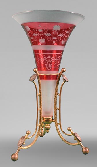 BACCARAT, Paire de vases montés, vers 1878 BACCARAT, Paire de vases montés, vers 1878-1