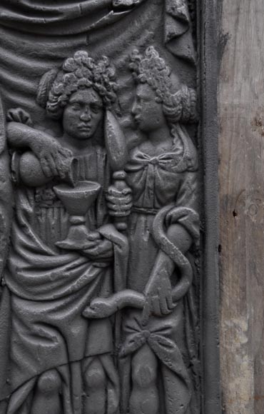 Plaque de cheminée ancienne au décor janséniste, XVIIIème siècle Plaque de cheminée ancienne au décor janséniste, XVIIIème siècle-4