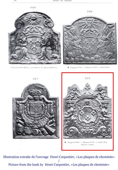 Plaque de cheminée ancienne aux armes de France et au riche décor avec Cupidons, XVIIème siècle Plaque de cheminée ancienne aux armes de France et au riche décor avec Cupidons, XVIIème siècle-10