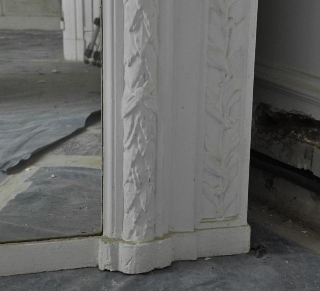 Trumeau ancien de style Napoléon III aux frises de branches de lauriers et à la large coquille  Trumeau ancien de style Napoléon III aux frises de branches de lauriers et à la large coquille -4