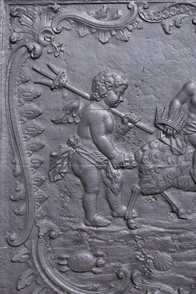 Plaque de cheminée de style louis XV représentant Aphrodite Pandemos Plaque de cheminée de style louis XV représentant Aphrodite Pandemos-1