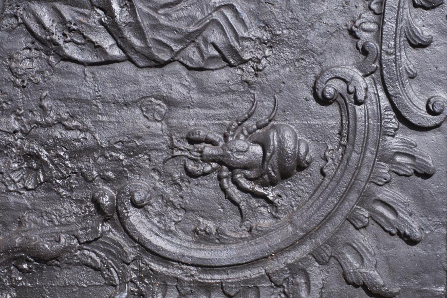 Plaque de cheminée de style louis XV représentant Aphrodite Pandemos Plaque de cheminée de style louis XV représentant Aphrodite Pandemos-4