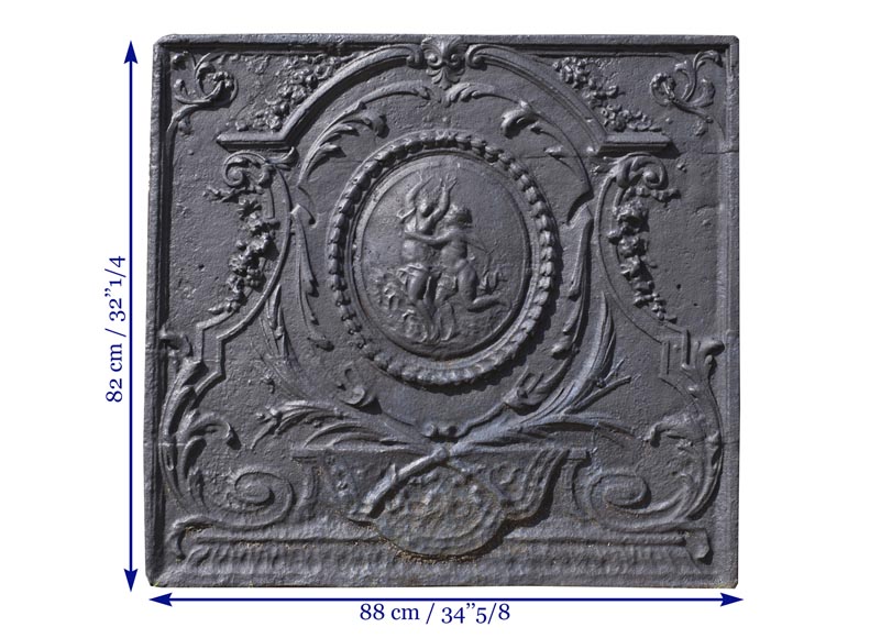 Daphné et Apollon, plaque de cheminée ancienne de style Louis XVI au décor mythologique Daphné et Apollon, plaque de cheminée ancienne de style Louis XVI au décor mythologique-7