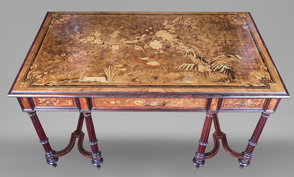 E. MARTIN (ancienne maison RIVART), Bureau en marqueterie à décor de paysage lacustre Exposition Universelle de 1889 E. MARTIN (ancienne maison RIVART), Bureau en marqueterie à décor de paysage lacustre Exposition Universelle de 1889-0