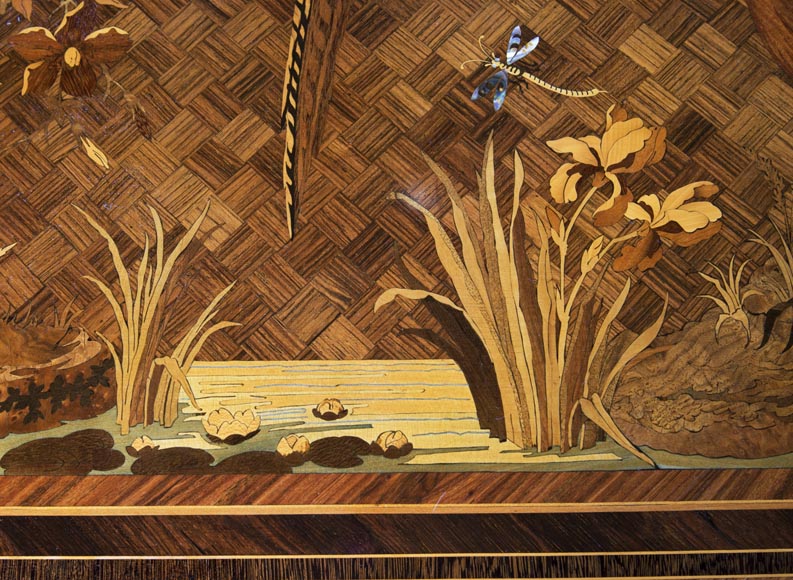 E. MARTIN (ancienne maison RIVART), Bureau en marqueterie à décor de paysage lacustre Exposition Universelle de 1889 E. MARTIN (ancienne maison RIVART), Bureau en marqueterie à décor de paysage lacustre Exposition Universelle de 1889-6