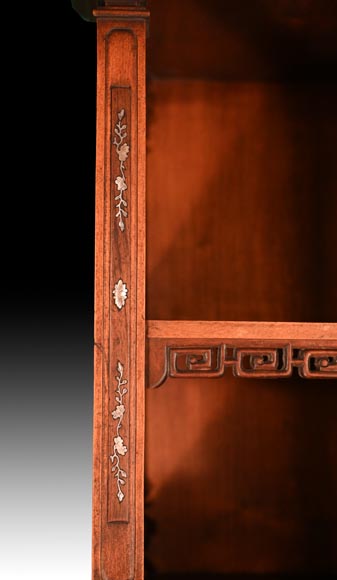 Gabriel VIARDOT (attribué à), Meuble japonisant aux panneaux incrustés de nacre, fin du XIXe siècle Gabriel VIARDOT (attribué à), Meuble japonisant aux panneaux incrustés de nacre, fin du XIXe siècle-6