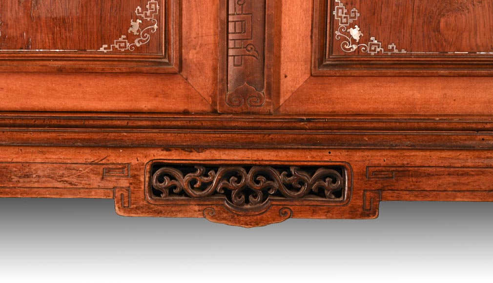 Gabriel VIARDOT (attribué à), Meuble japonisant aux panneaux incrustés de nacre, fin du XIXe siècle Gabriel VIARDOT (attribué à), Meuble japonisant aux panneaux incrustés de nacre, fin du XIXe siècle-14