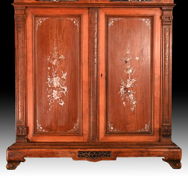 Gabriel VIARDOT (attribué à), Meuble japonisant aux panneaux incrustés de nacre, fin du XIXe siècle Gabriel VIARDOT (attribué à), Meuble japonisant aux panneaux incrustés de nacre, fin du XIXe siècle-16