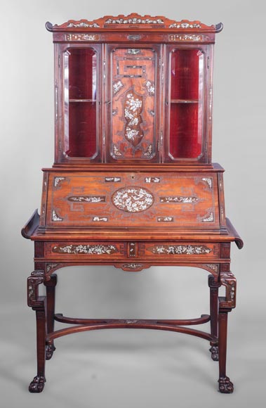 Bureau secrétaire japonisant à décor de papillons en marqueterie de nacre Bureau secrétaire japonisant à décor de papillons en marqueterie de nacre-0