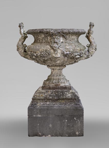 Fonderie Ducel, Grand vase aux sirènes, deuxième moitié du XIXe siècle Fonderie Ducel, Grand vase aux sirènes, deuxième moitié du XIXe siècle-0